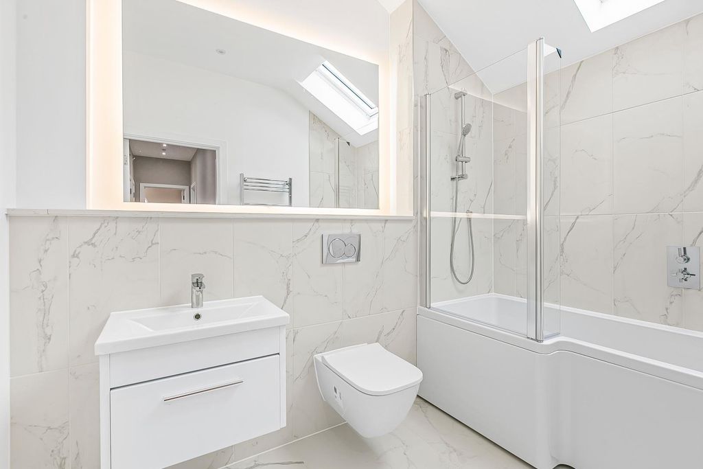 Property photo 3 of 19 2_35114.Jpg