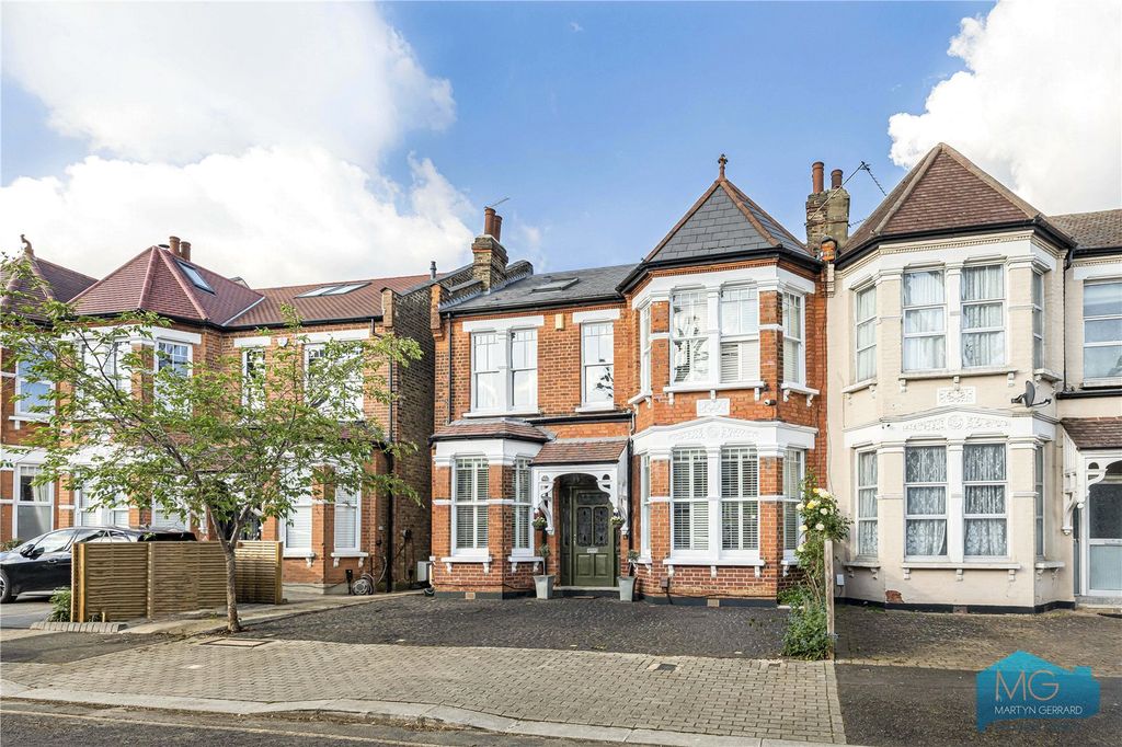 Property photo 1 of 63 Picture No. 45