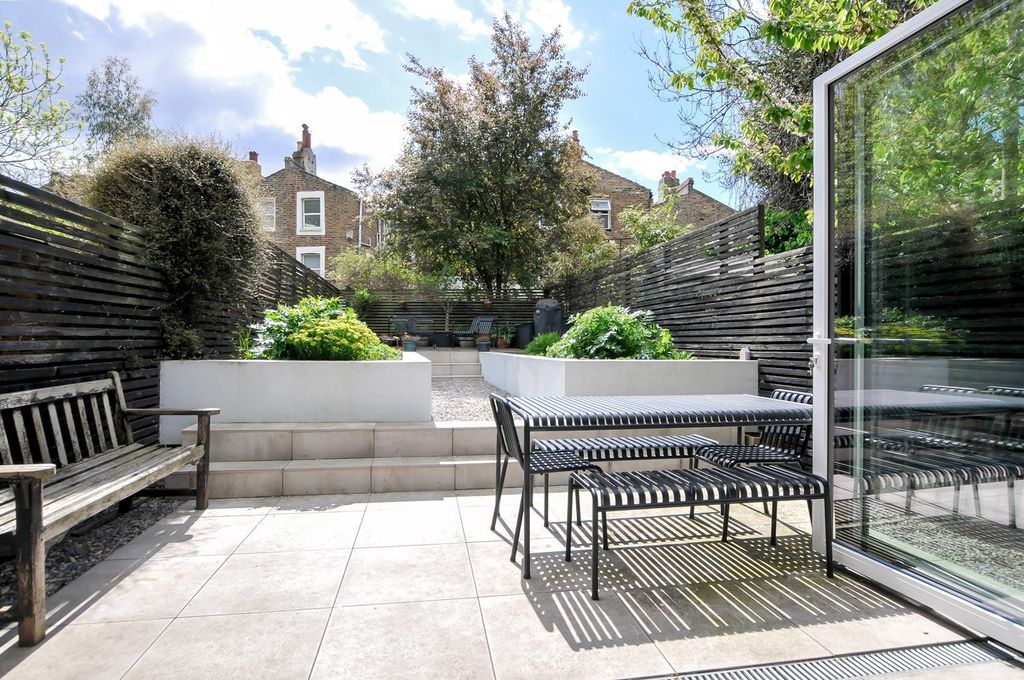 Property photo 2 of 18 10.Jpg