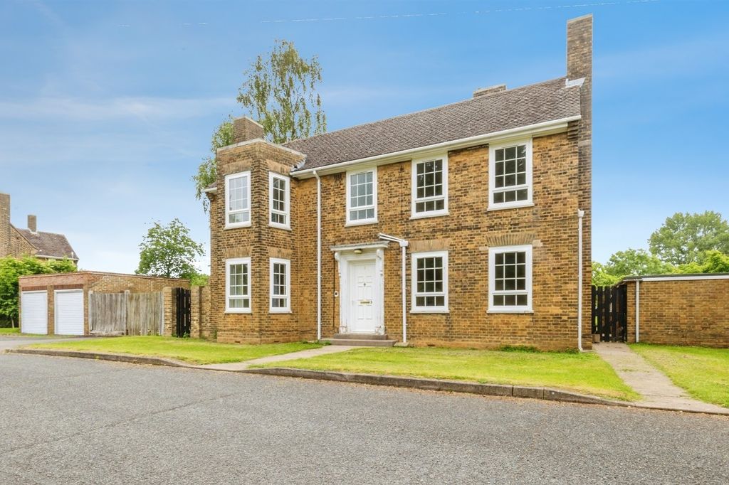 Property photo 1 of 16