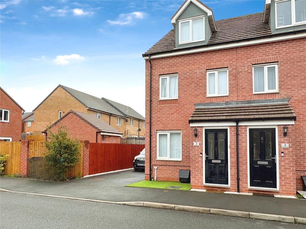Property photo 1 of 19 Picture No. 33