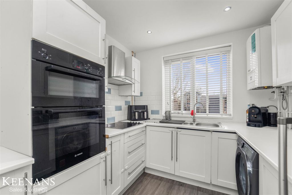 Property photo 3 of 22 Dsc03872.Jpg