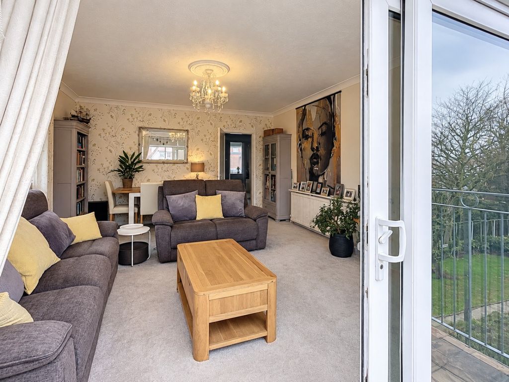 Property photo 2 of 23 4853461