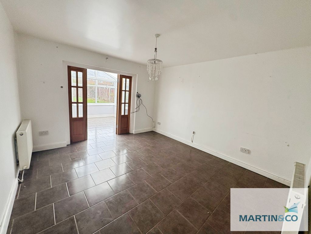 Property photo 2 of 15 9408Cf5B-Img_3051