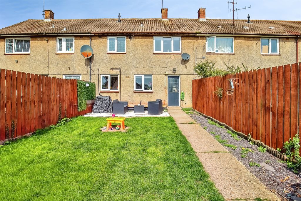 Property photo 1 of 20