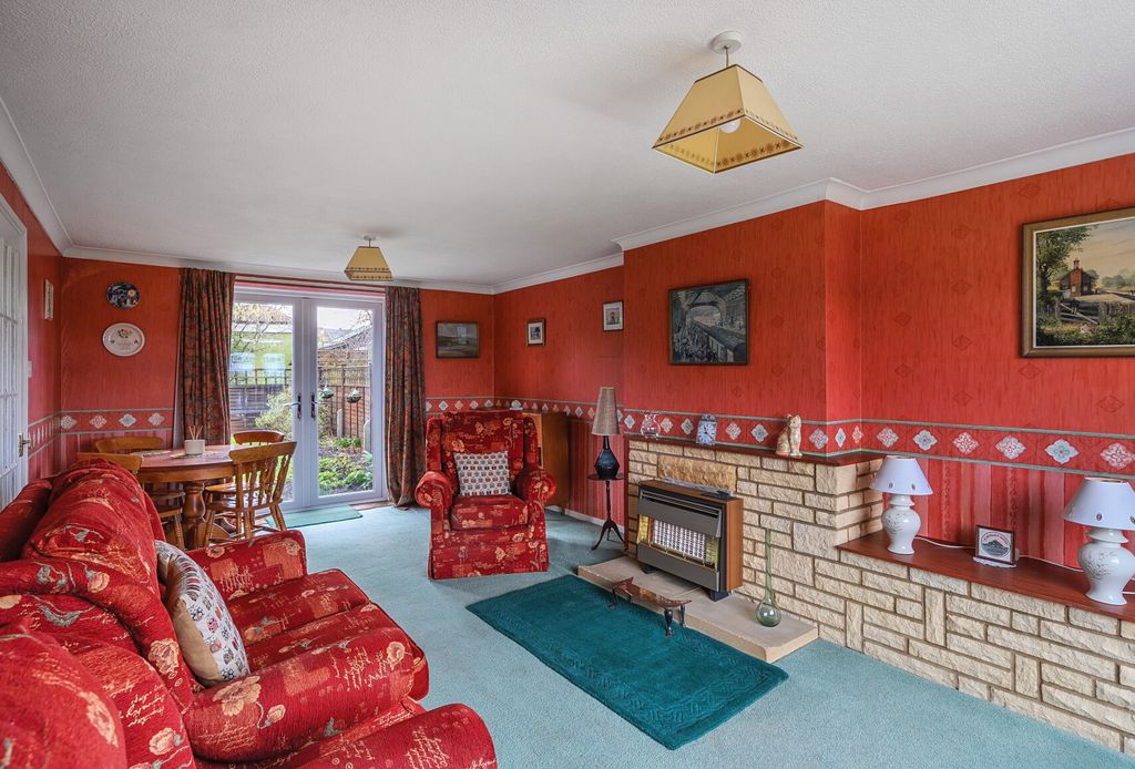 Property photo 2 of 19 1404587-1-6978A5F...