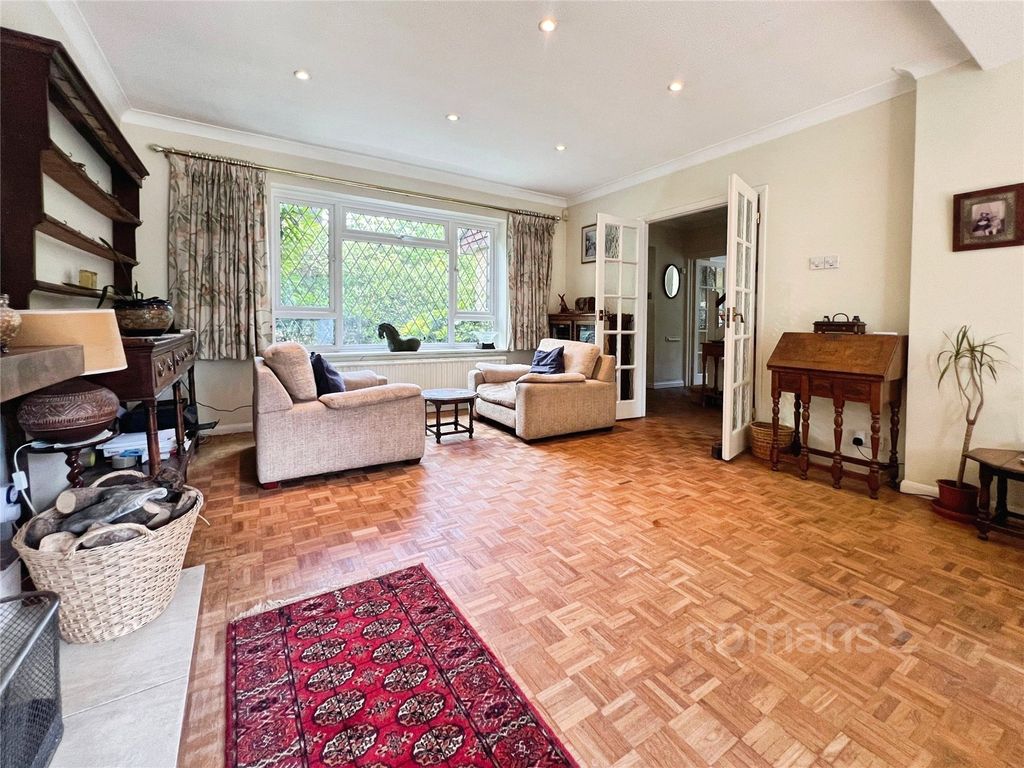 Additional image 13 of 4 bed detached house for saleWinton Road, Aldershot, Hampshire GU11
