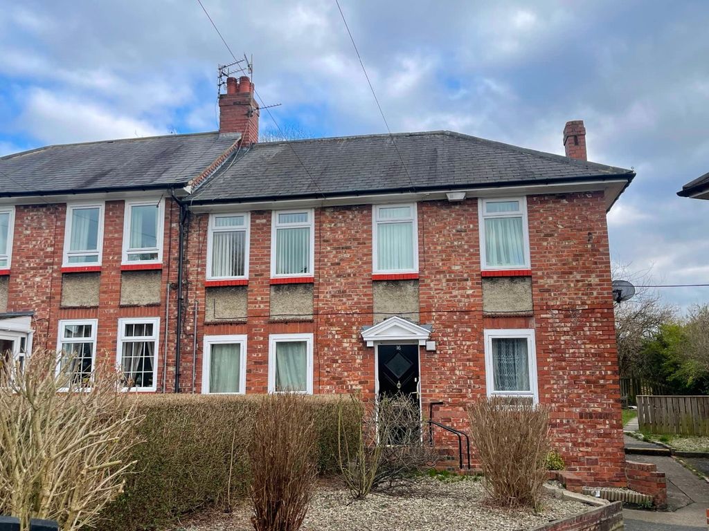 Property photo 1 of 8