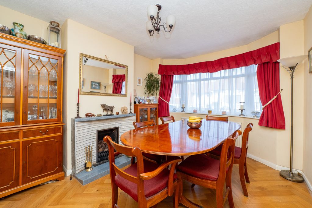 Property photo 2 of 14 Picture No. 03