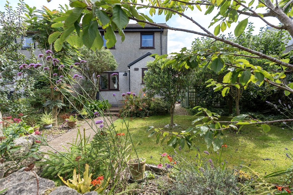 Property photo 1 of 27 Picture No. 08