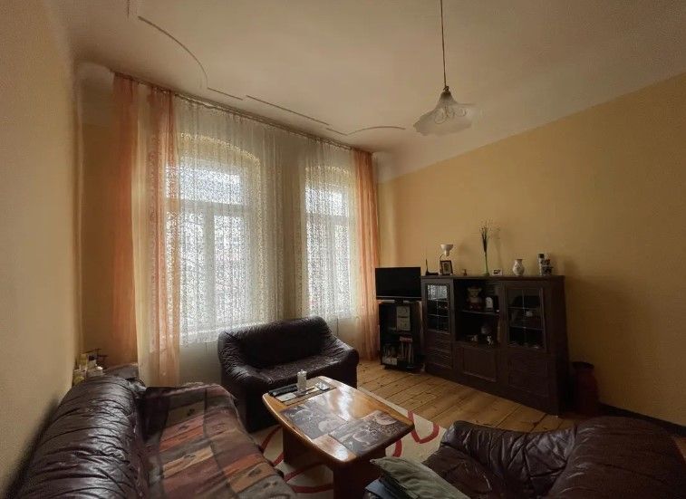 Property photo 2 of 7