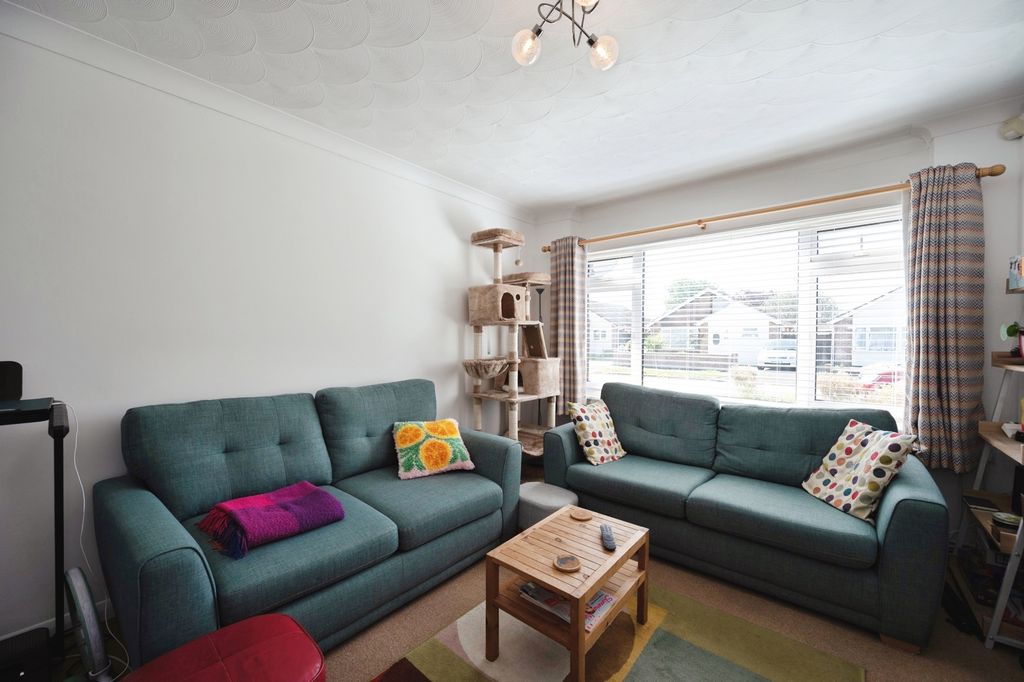 Property photo 2 of 12 Pbox-Img.Jpg