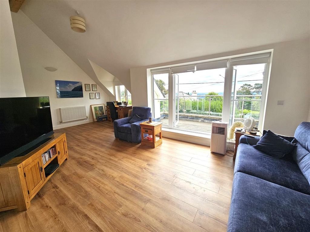 Property photo 2 of 22 Living Room.Jpg