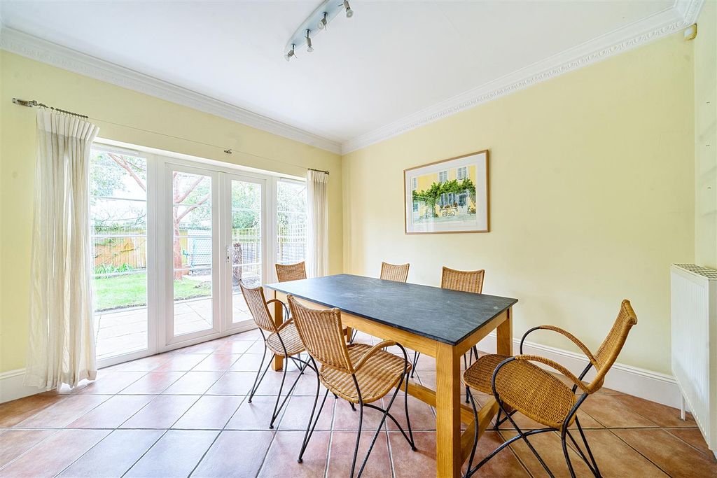 Property photo 3 of 18 1425781-4-69B2d2F70829d.Jpg