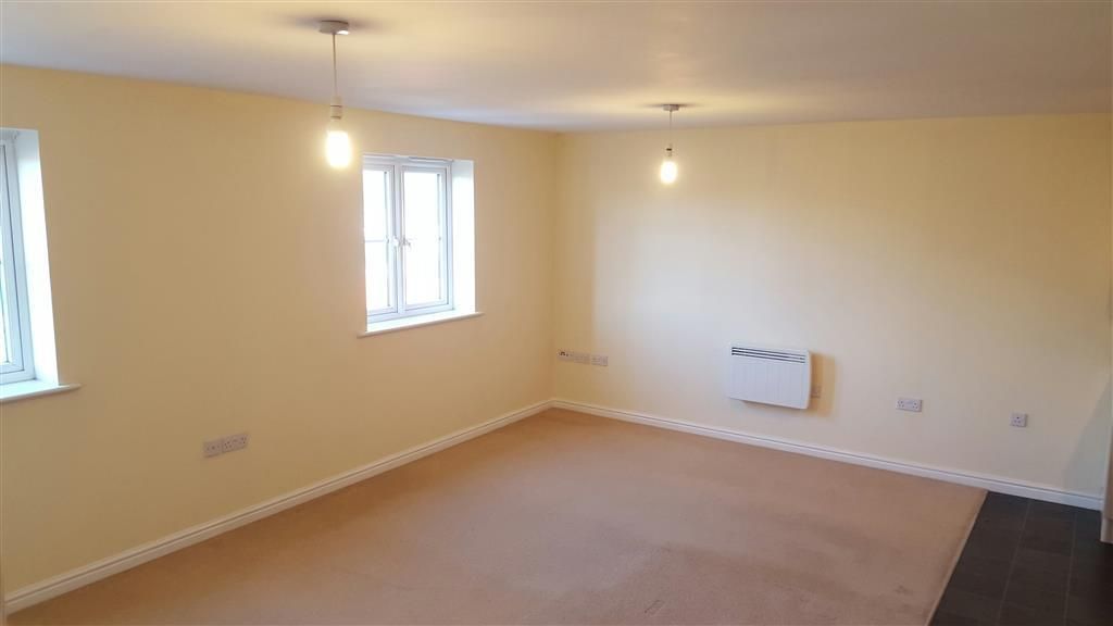 Property photo 3 of 6 Living Room