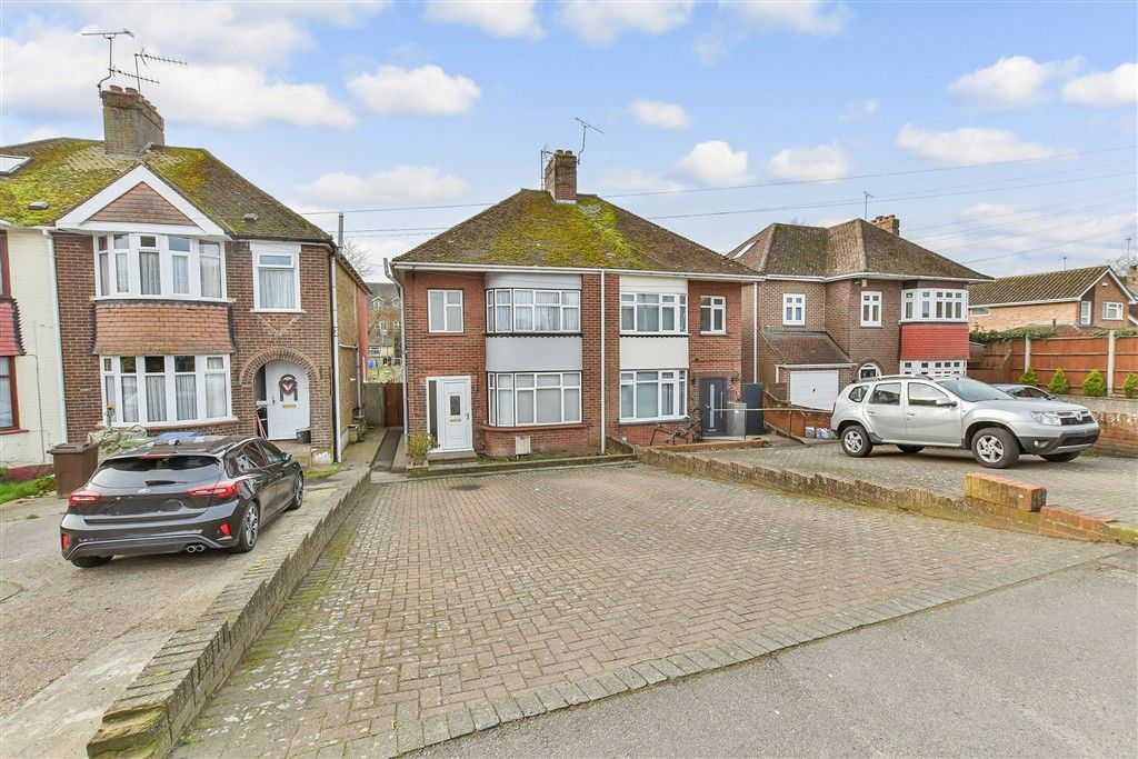 Property photo 2 of 13 External (Brochure)