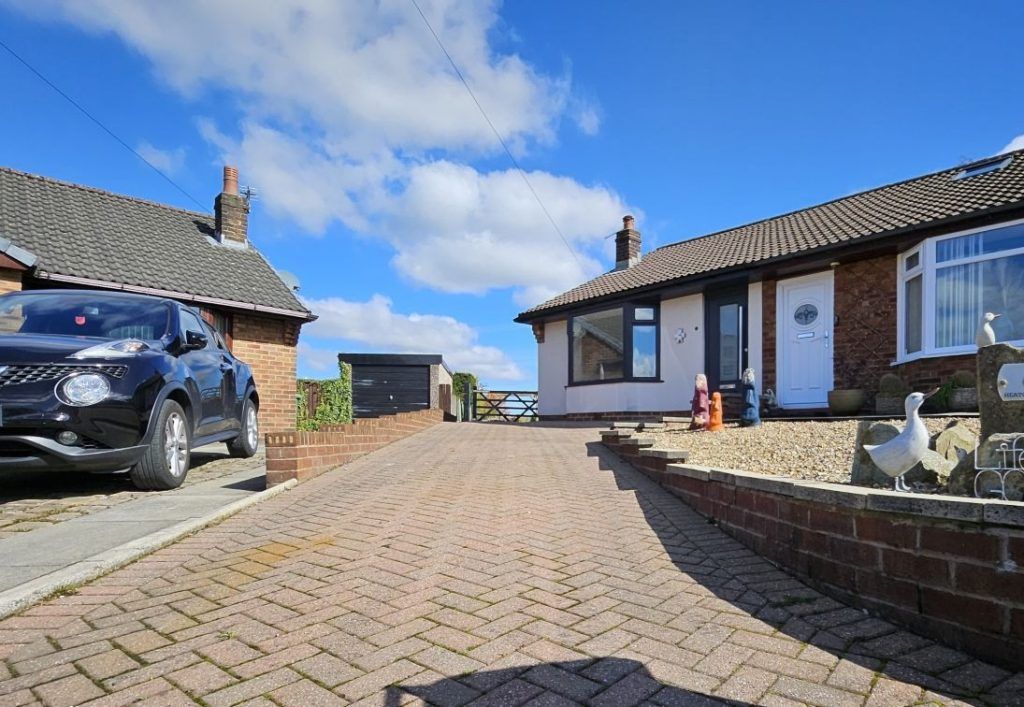 Property photo 2 of 27 1