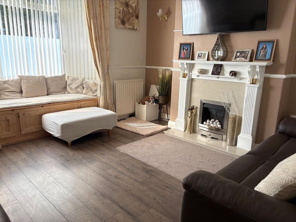 Property photo 2 of 10 Picture No. 01