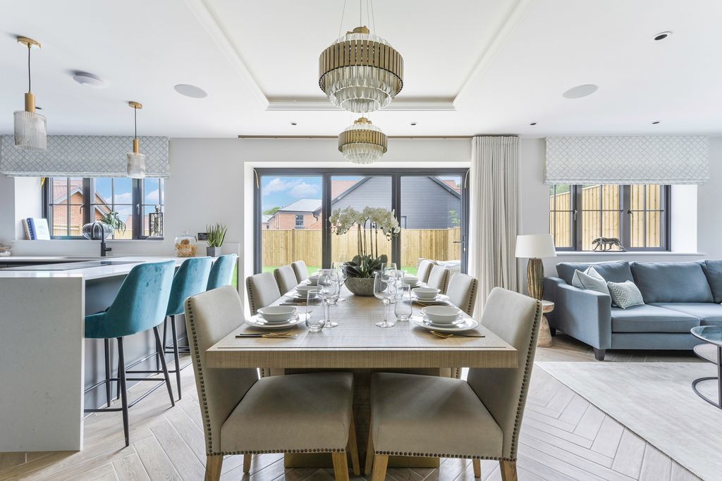 Additional image 15 of 4 bed detached house to rentAllingham Place, Brighton BN2