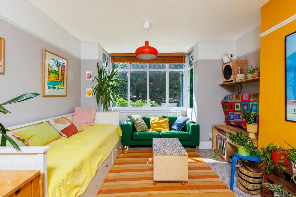 Property photo 3 of 29 298 Ashley Down Road-1.Jpg