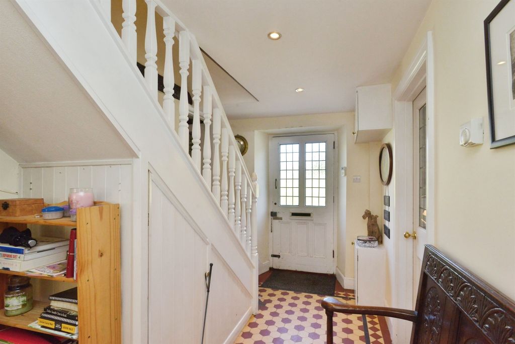 Property photo 3 of 18