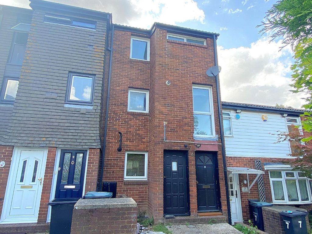 Property photo 1 of 7