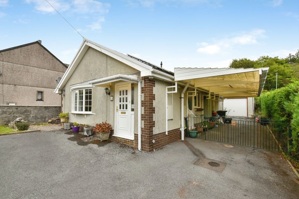 Property photo 1 of 20 Pbox-Img.Jpg