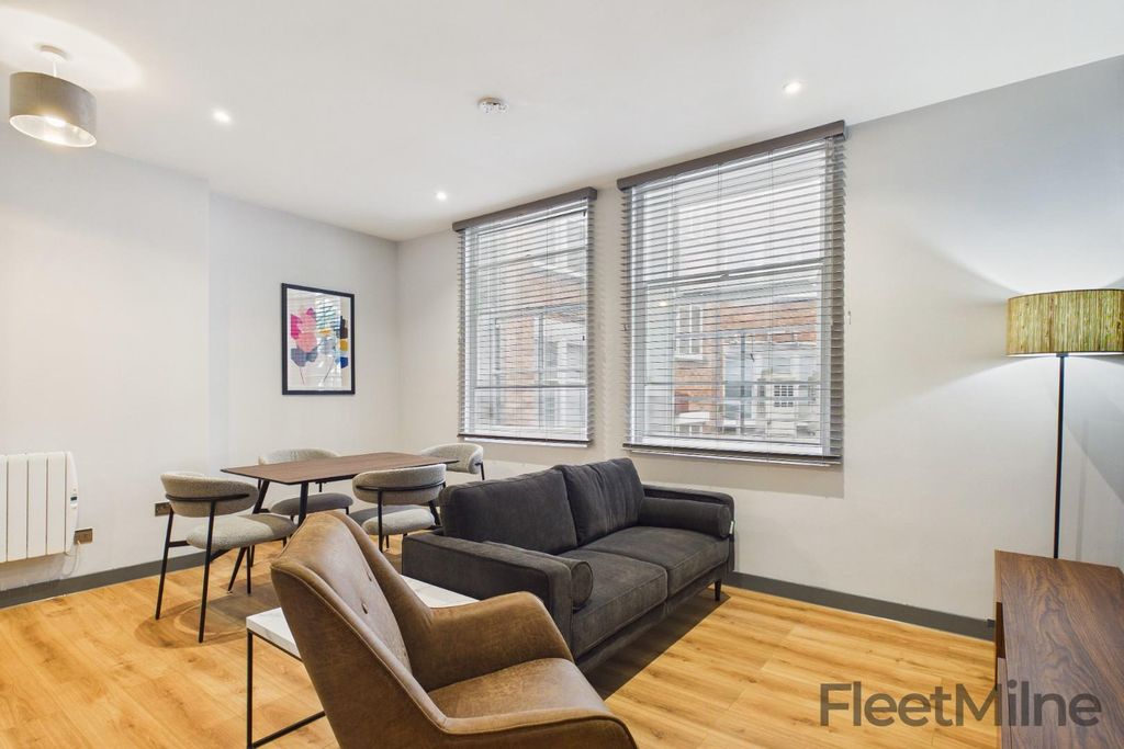 Property photo 2 of 14 Lounge/Diner