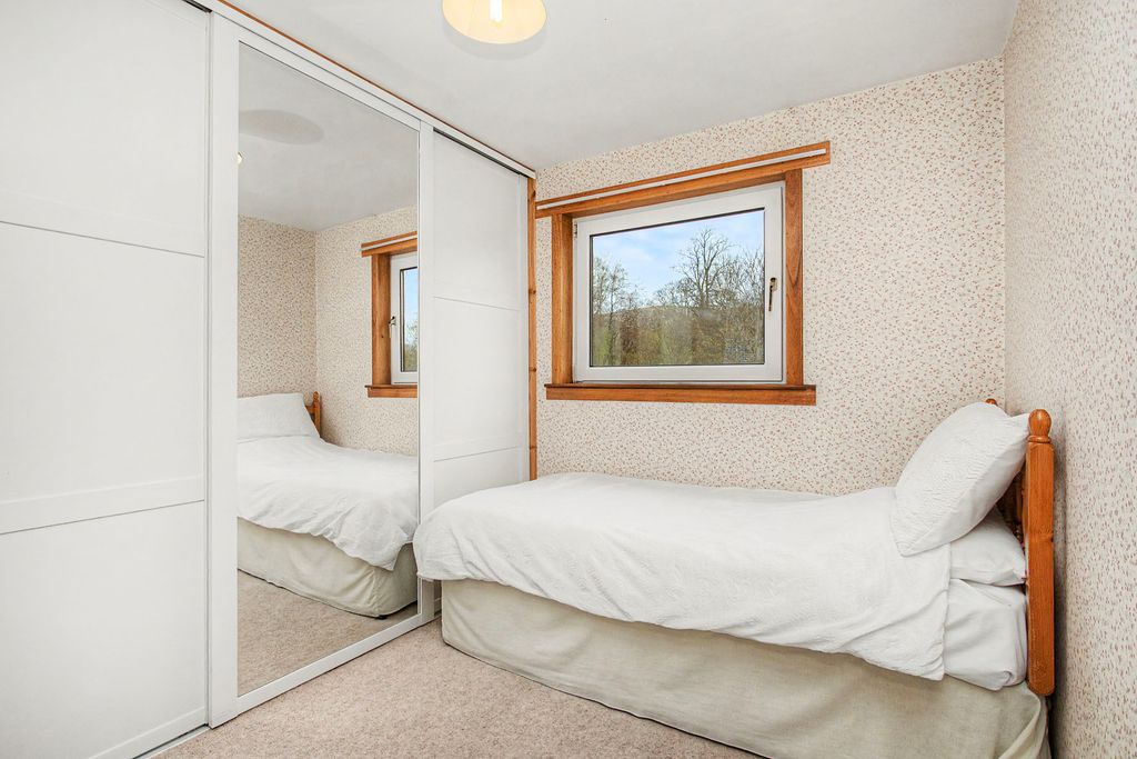 Additional image 10 of 3 bed semi-detached house for sale11 Violet Bank, Peebles EH45