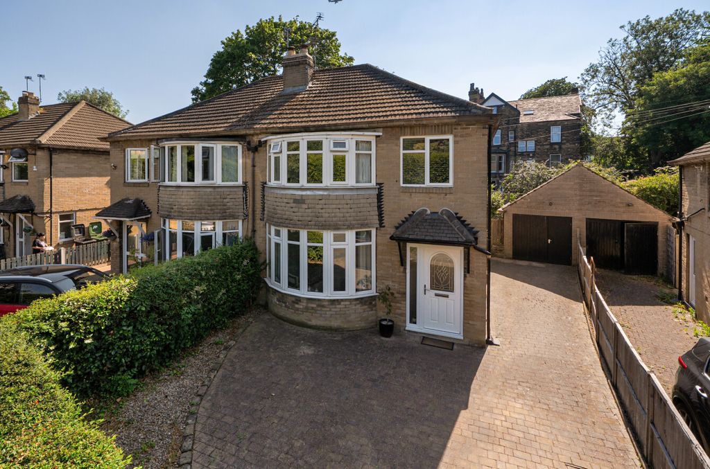Property photo 1 of 29 1488869-1-6A4Fc79...