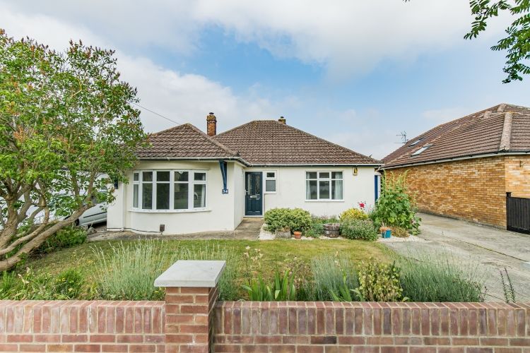 Property photo 1 of 8 131104