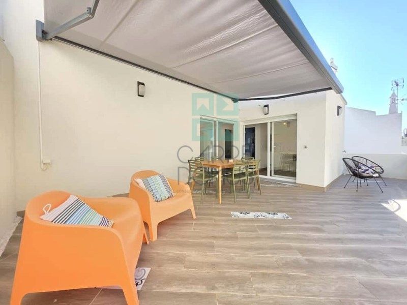 Property photo 2 of 44