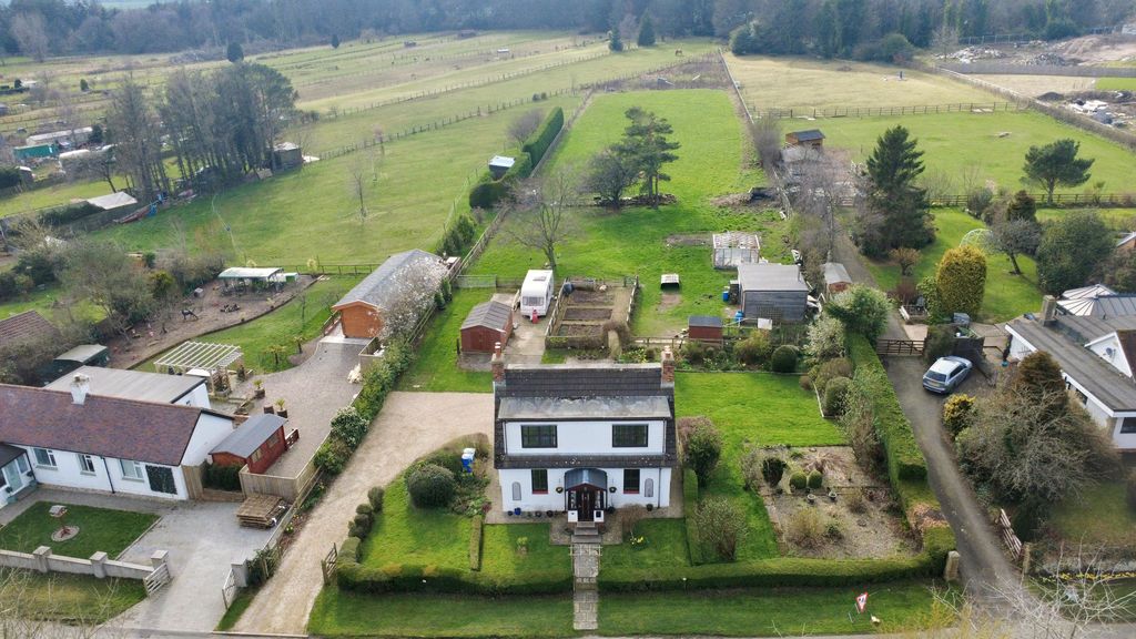 Property photo 1 of 19 Photo 19