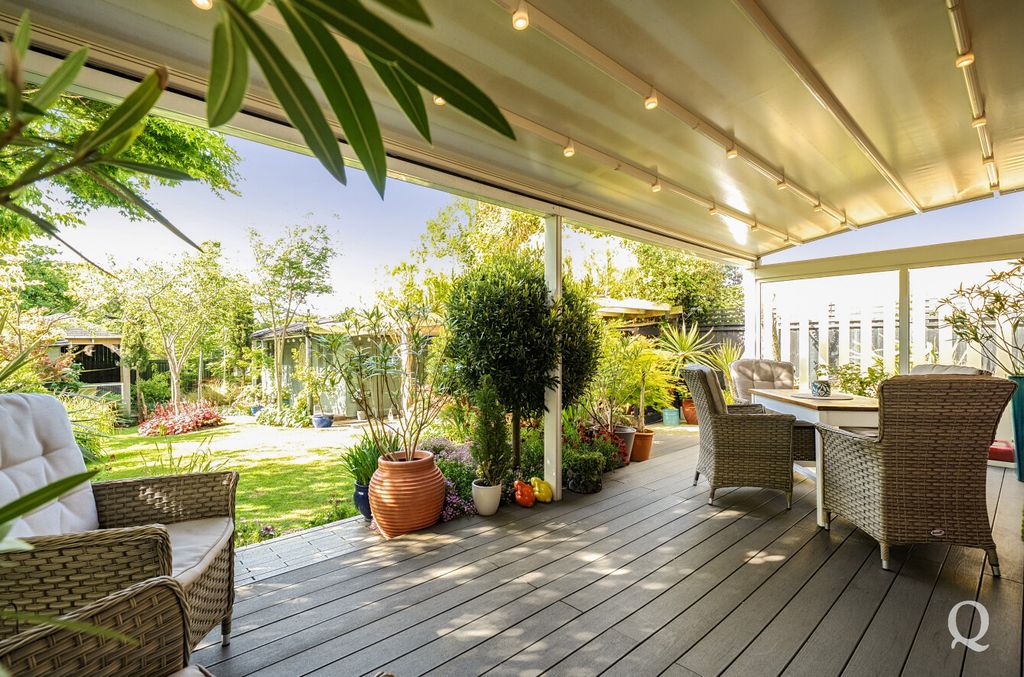 Property photo 3 of 26 1A6A1ce6-E529-422...