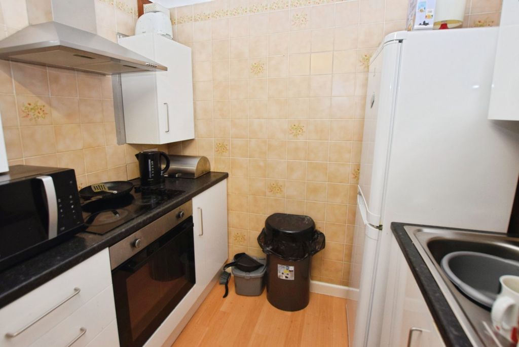 Property photo 2 of 8 Picture No. 07