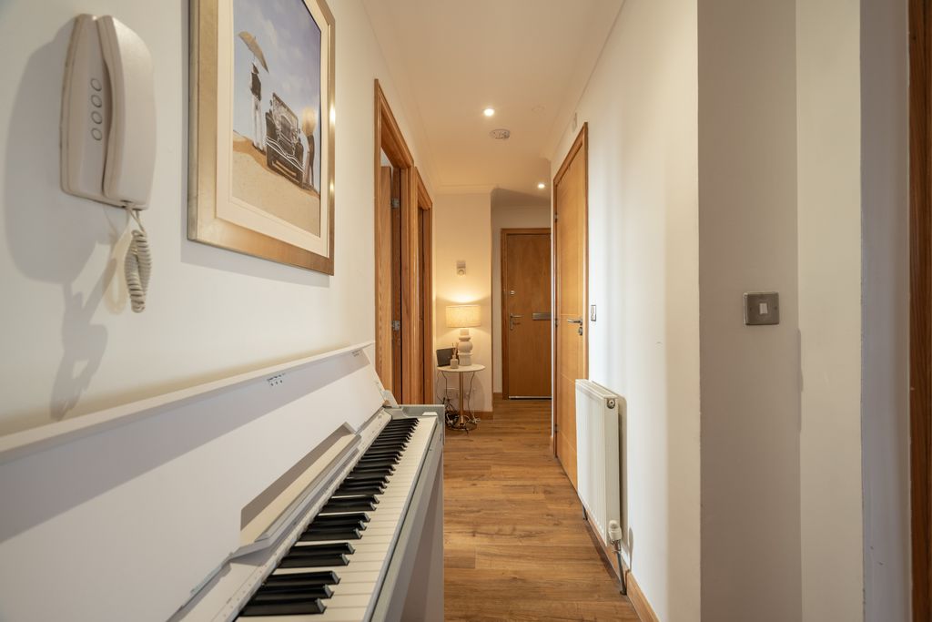 Additional image 14 of 3 bed flat for saleEagles View, Livingston EH54