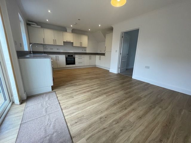 Property photo 3 of 13 Gallery