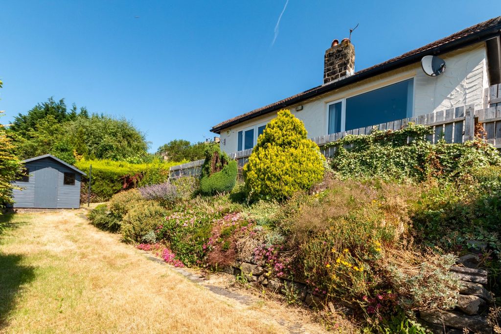 Property photo 1 of 17 Picture No. 35