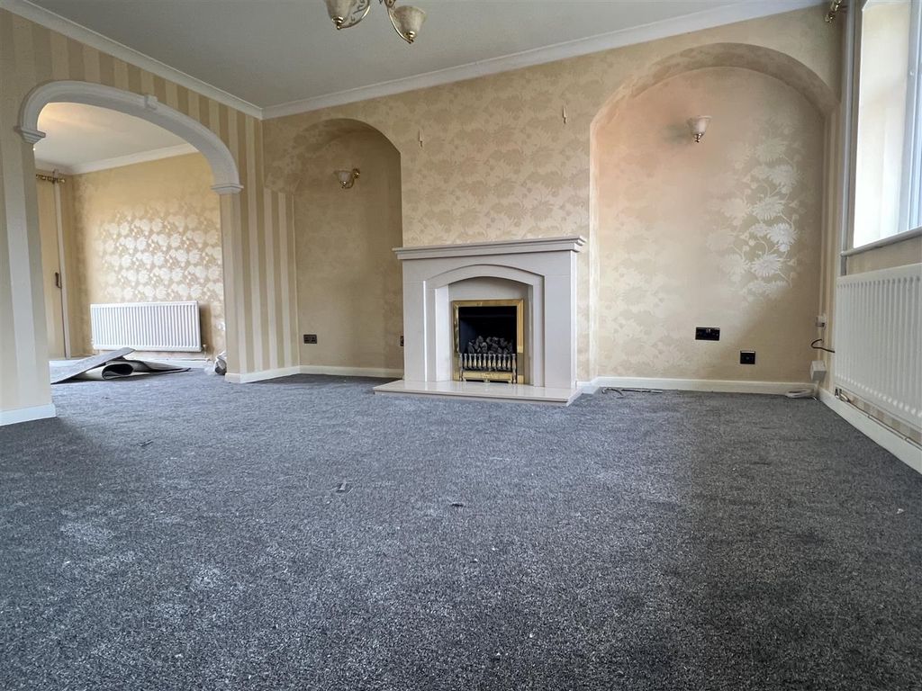 Property photo 2 of 13 Image00004.Jpeg