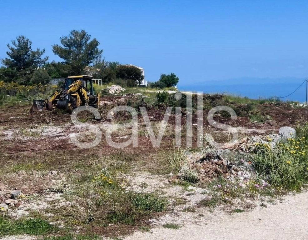 Property photo 3 of 9 Image: 2