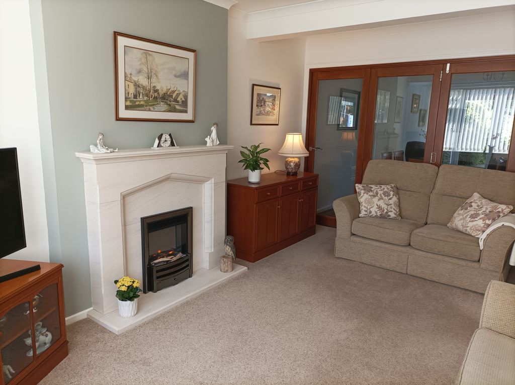Property photo 3 of 20