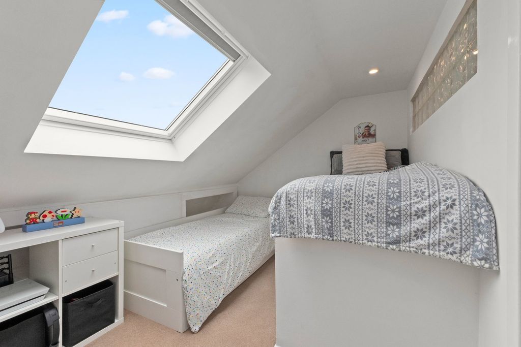 Additional image 24 of 2 bed maisonette for sale162 South Mid Street, Bathgate, West Lothian EH48