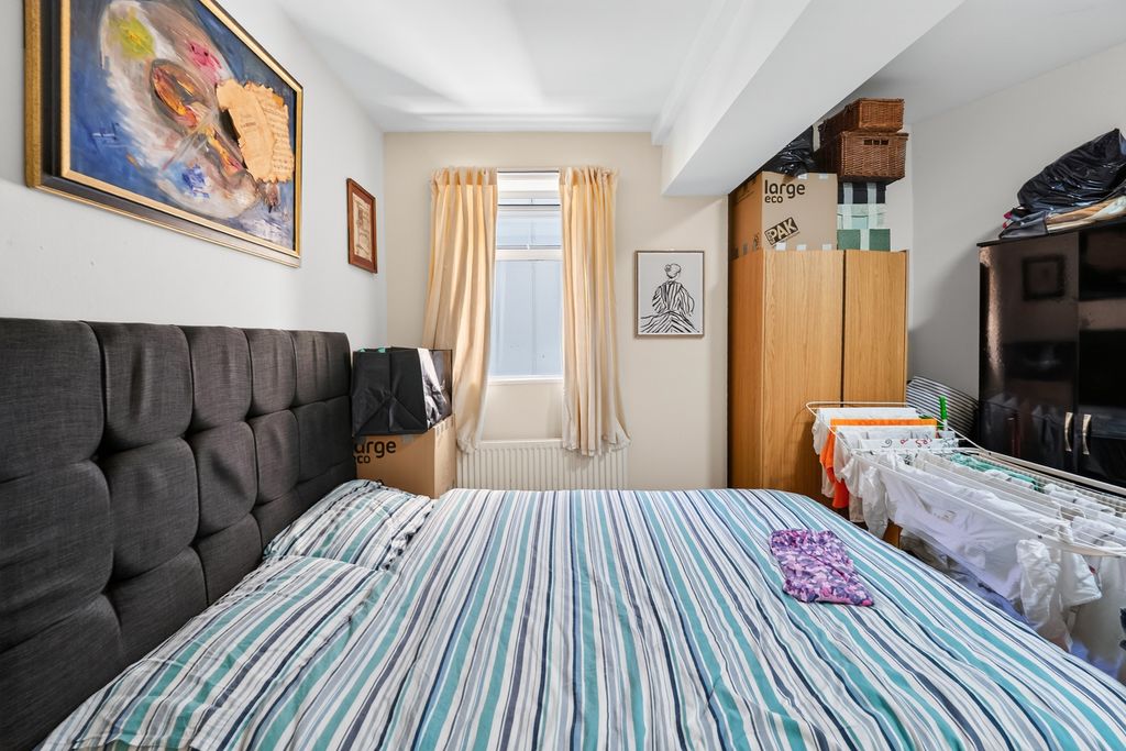 Property photo 2 of 7 Pbox-Img.Jpg