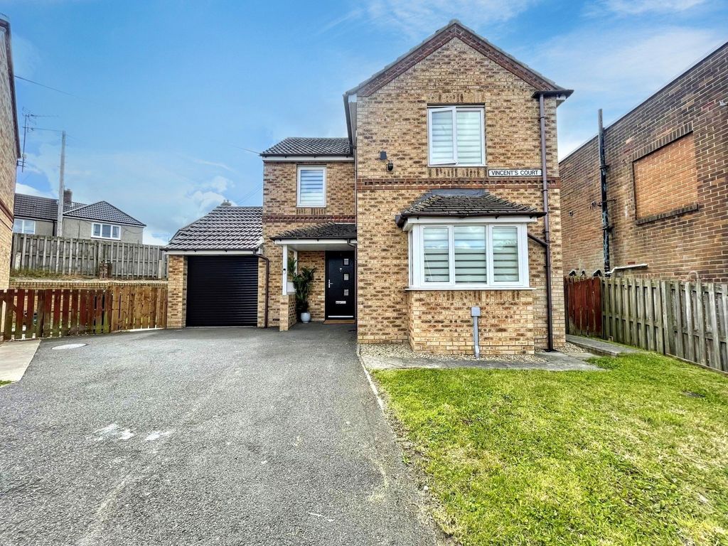 Property photo 1 of 21
