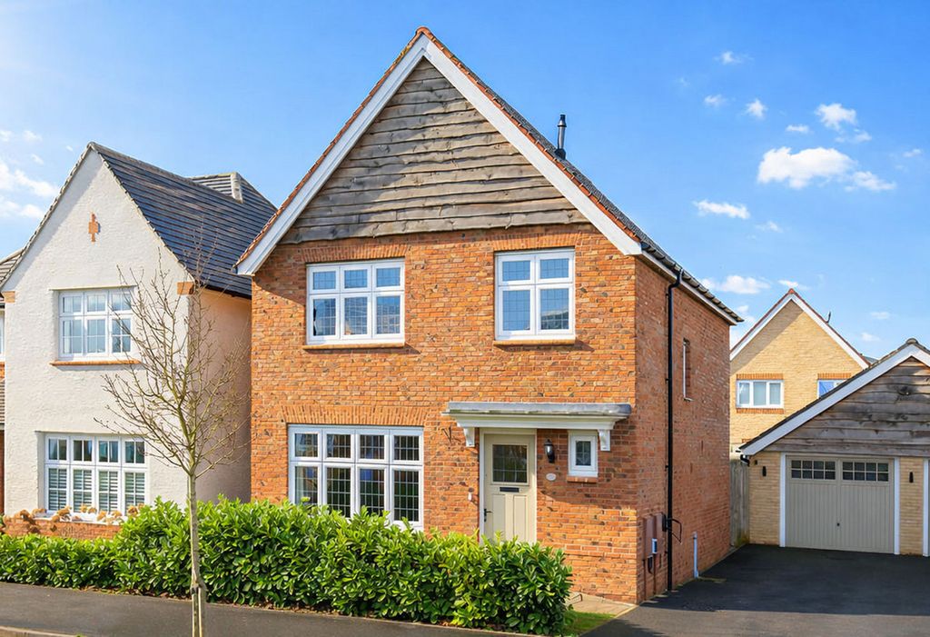 Property photo 1 of 26