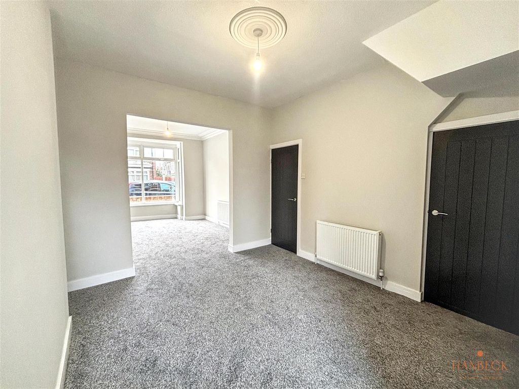 Property photo 3 of 17 Img_2439.Jpg