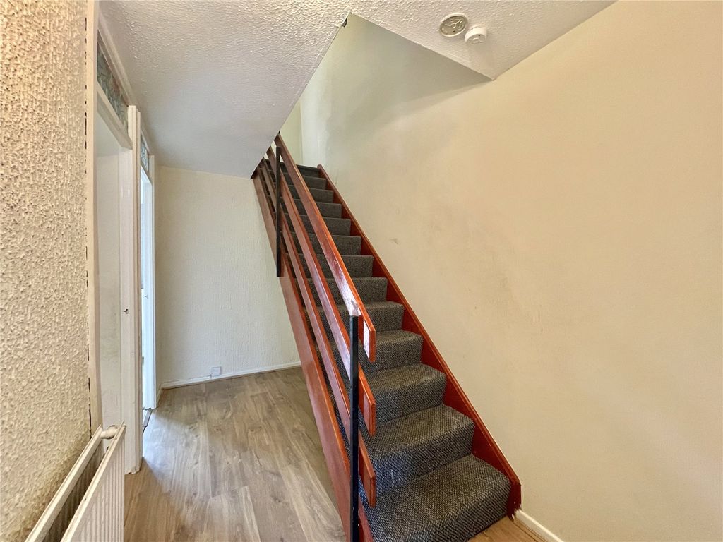 Property photo 3 of 17 Picture No. 31