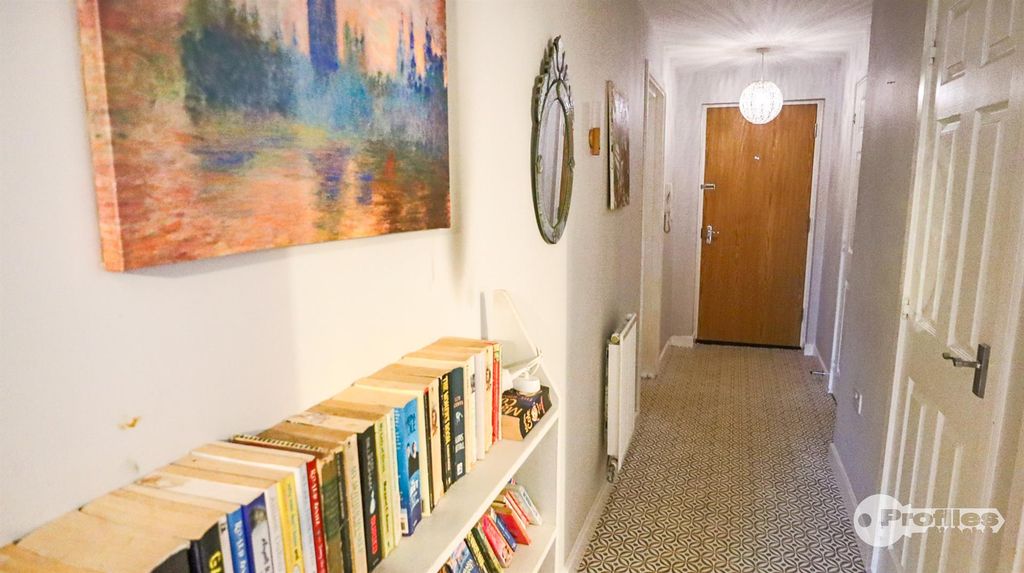 Property photo 2 of 13 Img_8763.Jpg