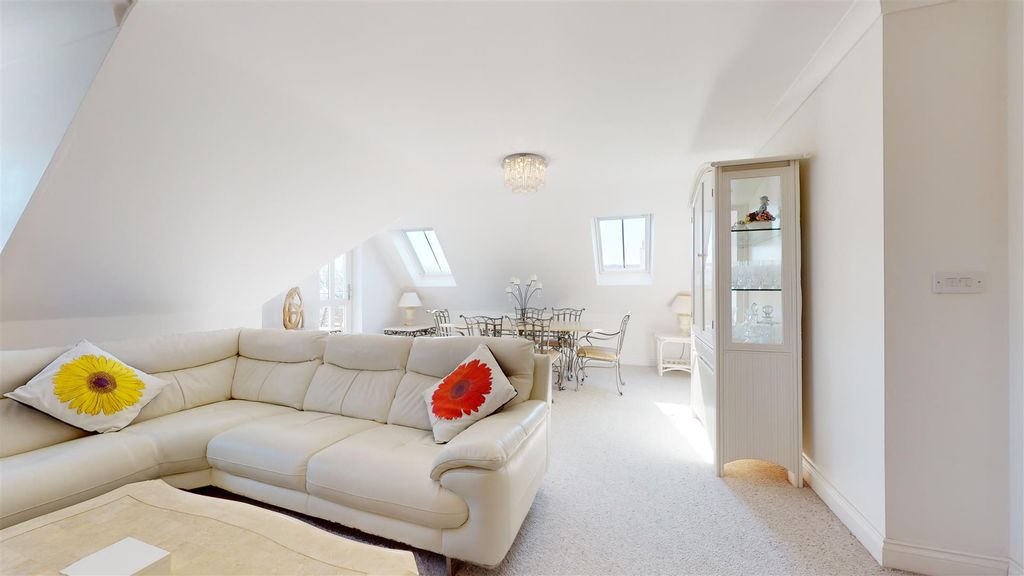 Property photo 3 of 23 05132024_112415.Jpg