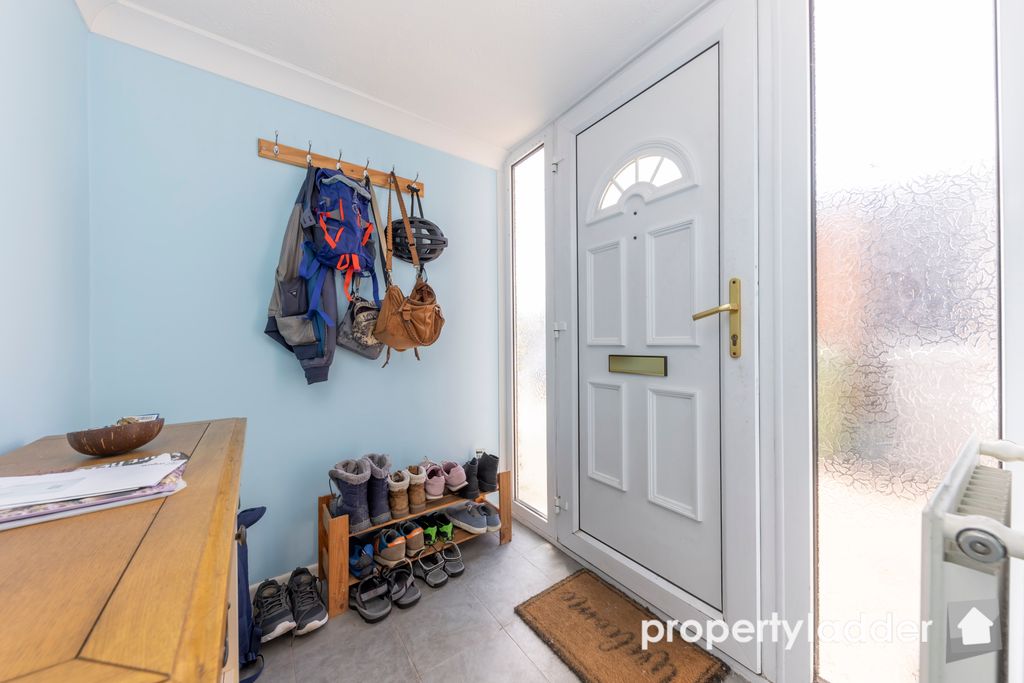 Property photo 2 of 15 Pl-10